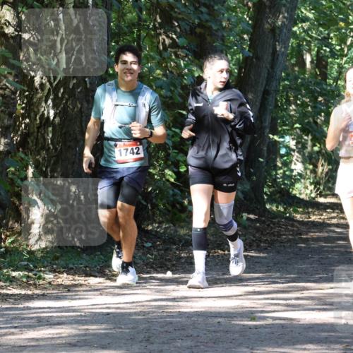 28.09.2025 - 33. Volkslauf durch das schöne Alstertal Strokosch-Dieckow http://msf.ph/oto/8971804 28.09.2025 12:22:40 Laufen 1742, 2104 meine-sportfotos.de