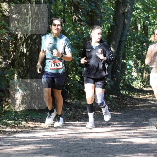 28.09.2025 - 33. Volkslauf durch das schöne Alstertal Strokosch-Dieckow http://msf.ph/oto/8971805 28.09.2025 12:22:41 Laufen 1742, 2104 meine-sportfotos.de