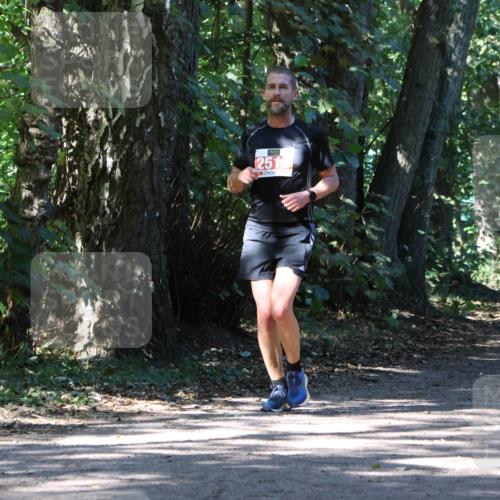 28.09.2025 - 33. Volkslauf durch das schöne Alstertal Strokosch-Dieckow http://msf.ph/oto/8971854 28.09.2025 12:23:17 Laufen 2516 meine-sportfotos.de