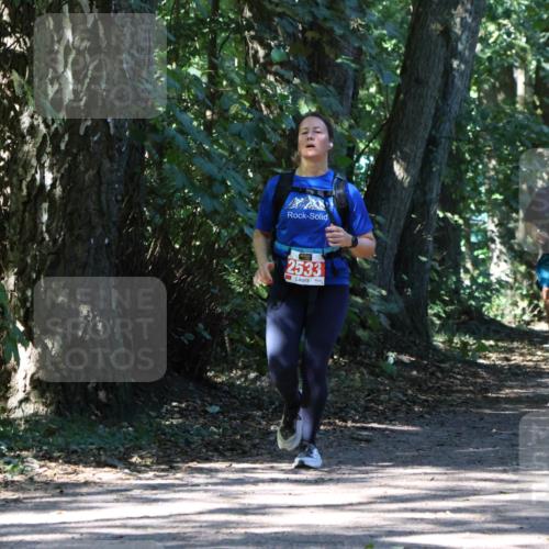 28.09.2025 - 33. Volkslauf durch das schöne Alstertal Strokosch-Dieckow http://msf.ph/oto/8971859 28.09.2025 12:23:22 Laufen 2533, 106, 94 meine-sportfotos.de