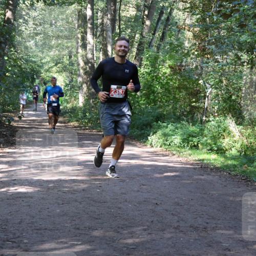 28.09.2025 - 33. Volkslauf durch das schöne Alstertal Strokosch-Dieckow http://msf.ph/oto/8971993 28.09.2025 12:26:49 Laufen 2387 meine-sportfotos.de