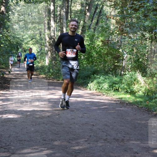 28.09.2025 - 33. Volkslauf durch das schöne Alstertal Strokosch-Dieckow http://msf.ph/oto/8971994 28.09.2025 12:26:49 Laufen 2387 meine-sportfotos.de