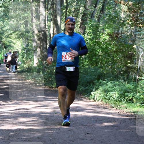 28.09.2025 - 33. Volkslauf durch das schöne Alstertal Strokosch-Dieckow http://msf.ph/oto/8972001 28.09.2025 12:26:55 Laufen 246 meine-sportfotos.de