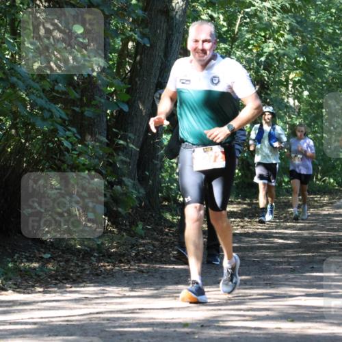 28.09.2025 - 33. Volkslauf durch das schöne Alstertal Strokosch-Dieckow http://msf.ph/oto/8972015 28.09.2025 12:27:25 Laufen 1085 meine-sportfotos.de