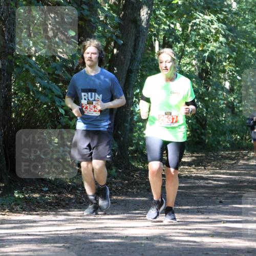 28.09.2025 - 33. Volkslauf durch das schöne Alstertal Strokosch-Dieckow http://msf.ph/oto/8972062 28.09.2025 12:28:58 Laufen 2354, 2537 meine-sportfotos.de