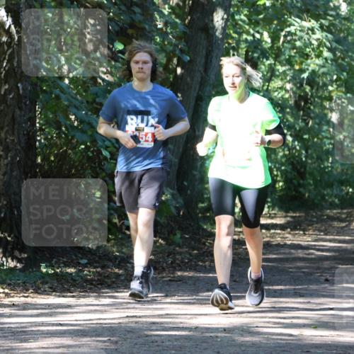 28.09.2025 - 33. Volkslauf durch das schöne Alstertal Strokosch-Dieckow http://msf.ph/oto/8972064 28.09.2025 12:28:58 Laufen 54 meine-sportfotos.de