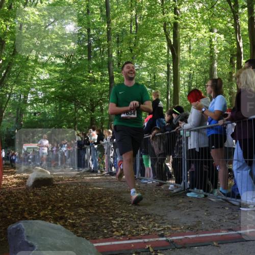 28.09.2025 - 33. Volkslauf durch das schöne Alstertal Strokosch-Dieckow http://msf.ph/oto/8972066 28.09.2025 11:54:44 Ziel 1632, 1634 meine-sportfotos.de