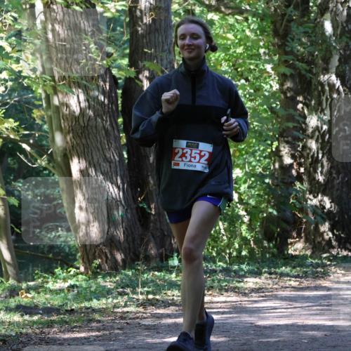 28.09.2025 - 33. Volkslauf durch das schöne Alstertal Strokosch-Dieckow http://msf.ph/oto/8972073 28.09.2025 12:29:11 Laufen 2352, 2 meine-sportfotos.de