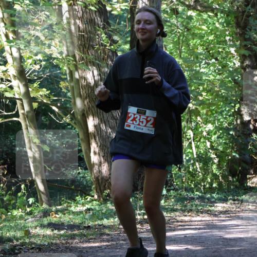28.09.2025 - 33. Volkslauf durch das schöne Alstertal Strokosch-Dieckow http://msf.ph/oto/8972077 28.09.2025 12:29:12 Laufen 2352 meine-sportfotos.de