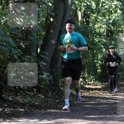 28.09.2025 - 33. Volkslauf durch das schöne Alstertal Strokosch-Dieckow http://msf.ph/oto/8972078 28.09.2025 12:29:26 Laufen 24, 2603 meine-sportfotos.de
