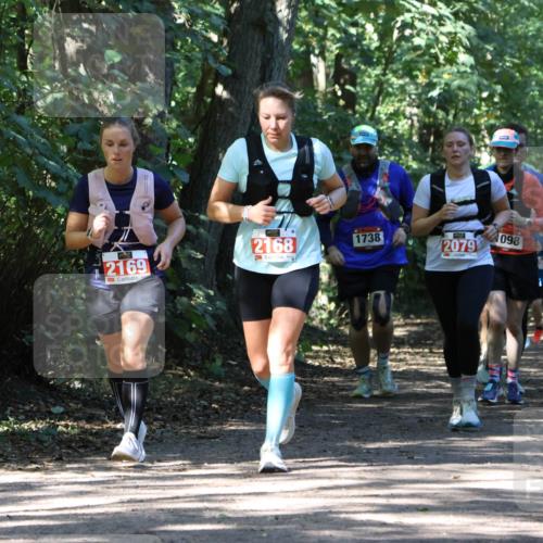 28.09.2025 - 33. Volkslauf durch das schöne Alstertal Strokosch-Dieckow http://msf.ph/oto/8972123 28.09.2025 12:30:06 Laufen 2169, 1738, 098, 2168, 2079 meine-sportfotos.de