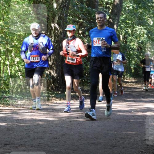 28.09.2025 - 33. Volkslauf durch das schöne Alstertal Strokosch-Dieckow http://msf.ph/oto/8972133 28.09.2025 12:30:12 Laufen 1, 1738, 1098, 214, 2206, 228 meine-sportfotos.de