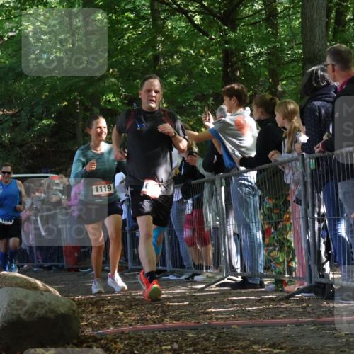 28.09.2025 - 33. Volkslauf durch das schöne Alstertal Strokosch-Dieckow http://msf.ph/oto/8972274 28.09.2025 11:55:08 Ziel 1119, 1609, 1647 meine-sportfotos.de
