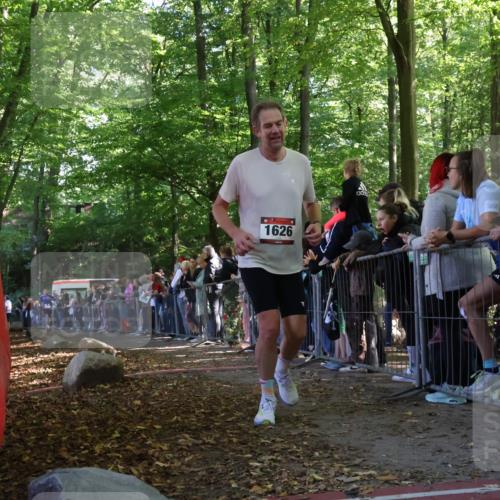 28.09.2025 - 33. Volkslauf durch das schöne Alstertal Strokosch-Dieckow http://msf.ph/oto/8972309 28.09.2025 11:55:52 Ziel 1626, 2348 meine-sportfotos.de