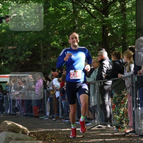 28.09.2025 - 33. Volkslauf durch das schöne Alstertal Strokosch-Dieckow http://msf.ph/oto/8972314 28.09.2025 11:55:57 Ziel 1612, 2348 meine-sportfotos.de