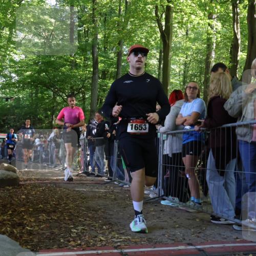 28.09.2025 - 33. Volkslauf durch das schöne Alstertal Strokosch-Dieckow http://msf.ph/oto/8972343 28.09.2025 11:56:23 Ziel 1653, 1665, 1770, 2475 meine-sportfotos.de