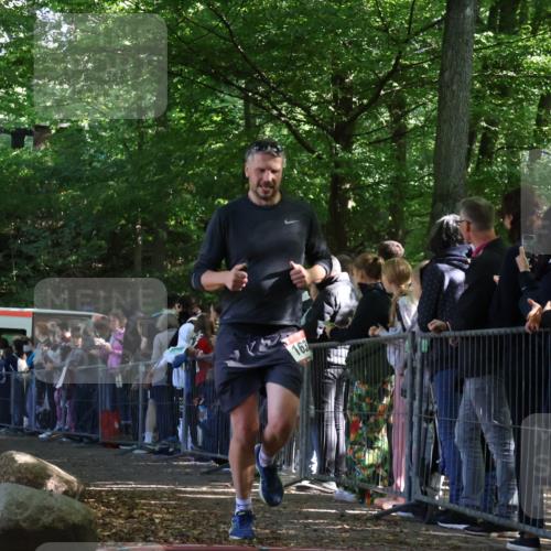 28.09.2025 - 33. Volkslauf durch das schöne Alstertal Strokosch-Dieckow http://msf.ph/oto/8972369 28.09.2025 11:56:53 Ziel 1633, 2637 meine-sportfotos.de