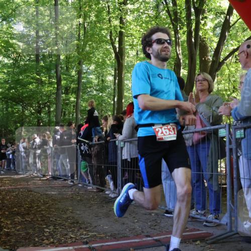 28.09.2025 - 33. Volkslauf durch das schöne Alstertal Strokosch-Dieckow http://msf.ph/oto/8972375 28.09.2025 11:57:01 Ziel 1682, 2637 meine-sportfotos.de