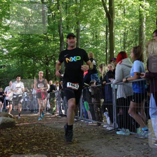 28.09.2025 - 33. Volkslauf durch das schöne Alstertal Strokosch-Dieckow http://msf.ph/oto/8972388 28.09.2025 11:57:26 Ziel 1018, 1019, 1663, 2358, 2560 meine-sportfotos.de