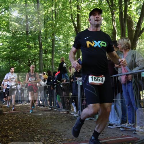 28.09.2025 - 33. Volkslauf durch das schöne Alstertal Strokosch-Dieckow http://msf.ph/oto/8972390 28.09.2025 11:57:26 Ziel 1018, 1019, 1663, 2358, 2560 meine-sportfotos.de