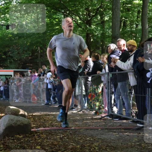 28.09.2025 - 33. Volkslauf durch das schöne Alstertal Strokosch-Dieckow http://msf.ph/oto/8972421 28.09.2025 11:58:05 Ziel  meine-sportfotos.de