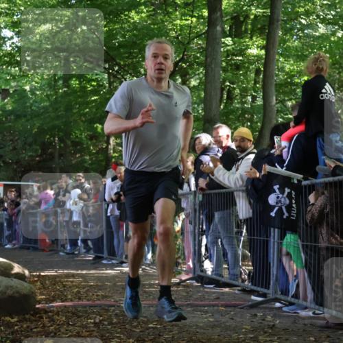28.09.2025 - 33. Volkslauf durch das schöne Alstertal Strokosch-Dieckow http://msf.ph/oto/8972422 28.09.2025 11:58:05 Ziel  meine-sportfotos.de