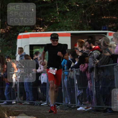28.09.2025 - 33. Volkslauf durch das schöne Alstertal Strokosch-Dieckow http://msf.ph/oto/8972425 28.09.2025 11:58:09 Ziel 2591 meine-sportfotos.de