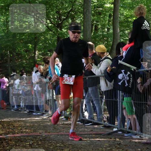 28.09.2025 - 33. Volkslauf durch das schöne Alstertal Strokosch-Dieckow http://msf.ph/oto/8972432 28.09.2025 11:58:15 Ziel 2591 meine-sportfotos.de