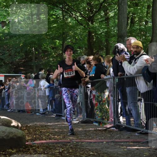 28.09.2025 - 33. Volkslauf durch das schöne Alstertal Strokosch-Dieckow http://msf.ph/oto/8972442 28.09.2025 11:58:31 Ziel 1027, 1617 meine-sportfotos.de