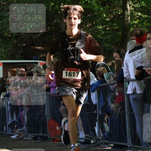 28.09.2025 - 33. Volkslauf durch das schöne Alstertal Strokosch-Dieckow http://msf.ph/oto/8972446 28.09.2025 11:58:34 Ziel 1617 meine-sportfotos.de