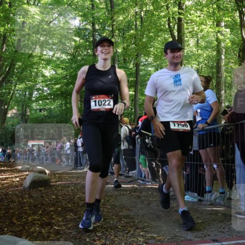 28.09.2025 - 33. Volkslauf durch das schöne Alstertal Strokosch-Dieckow http://msf.ph/oto/8972483 28.09.2025 11:59:09 Ziel 1022, 1670, 1708, 1779 meine-sportfotos.de