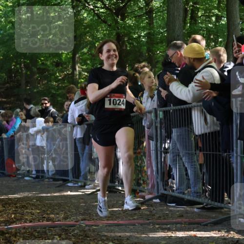 28.09.2025 - 33. Volkslauf durch das schöne Alstertal Strokosch-Dieckow http://msf.ph/oto/8972496 28.09.2025 11:59:24 Ziel 1024 meine-sportfotos.de