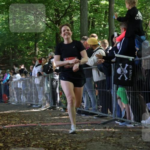 28.09.2025 - 33. Volkslauf durch das schöne Alstertal Strokosch-Dieckow http://msf.ph/oto/8972497 28.09.2025 11:59:25 Ziel 1024 meine-sportfotos.de