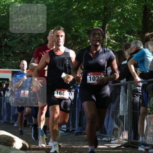 28.09.2025 - 33. Volkslauf durch das schöne Alstertal Strokosch-Dieckow http://msf.ph/oto/8972519 28.09.2025 11:59:53 Ziel 1021, 1532, 1613, 1642, 1726, 2577 meine-sportfotos.de