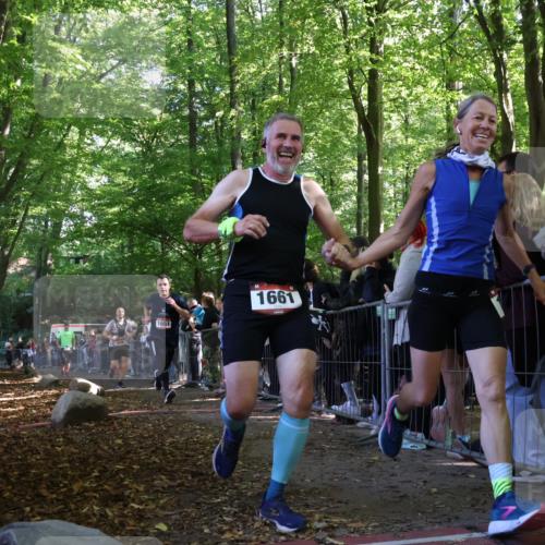 28.09.2025 - 33. Volkslauf durch das schöne Alstertal Strokosch-Dieckow http://msf.ph/oto/8972545 28.09.2025 12:00:11 Ziel 1029, 1646, 1651, 1661, 3354 meine-sportfotos.de