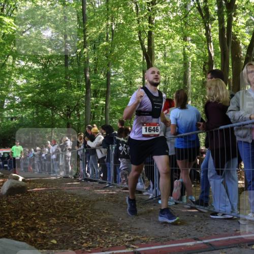 28.09.2025 - 33. Volkslauf durch das schöne Alstertal Strokosch-Dieckow http://msf.ph/oto/8972550 28.09.2025 12:00:15 Ziel 1646, 3354 meine-sportfotos.de