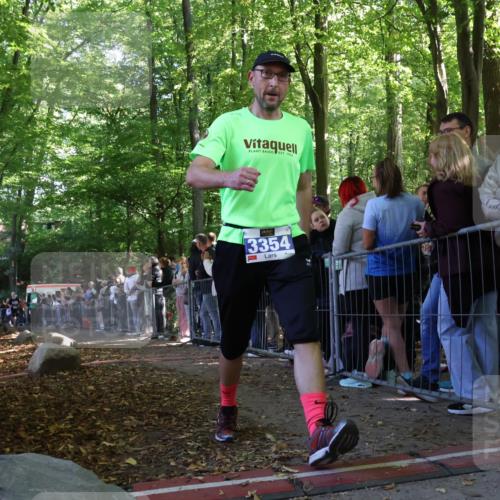 28.09.2025 - 33. Volkslauf durch das schöne Alstertal Strokosch-Dieckow http://msf.ph/oto/8972557 28.09.2025 12:00:21 Ziel  meine-sportfotos.de