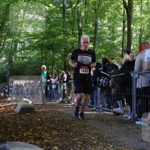 28.09.2025 - 33. Volkslauf durch das schöne Alstertal Strokosch-Dieckow http://msf.ph/oto/8972563 28.09.2025 12:00:31 Ziel 1652, 3192 meine-sportfotos.de