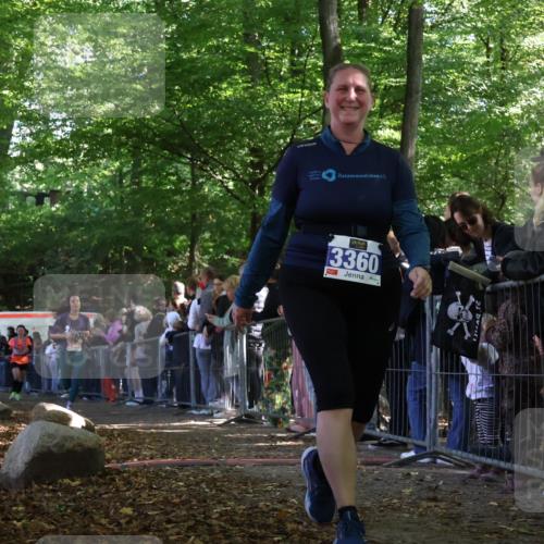 28.09.2025 - 33. Volkslauf durch das schöne Alstertal Strokosch-Dieckow http://msf.ph/oto/8972577 28.09.2025 12:00:46 Ziel 1025, 2446 meine-sportfotos.de