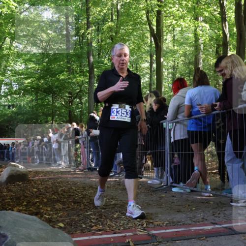 28.09.2025 - 33. Volkslauf durch das schöne Alstertal Strokosch-Dieckow http://msf.ph/oto/8972604 28.09.2025 12:01:27 Ziel  meine-sportfotos.de