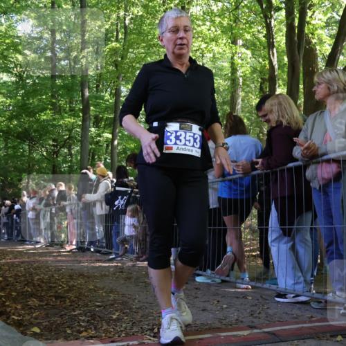28.09.2025 - 33. Volkslauf durch das schöne Alstertal Strokosch-Dieckow http://msf.ph/oto/8972605 28.09.2025 12:01:27 Ziel  meine-sportfotos.de