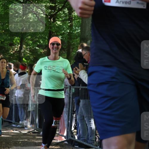 28.09.2025 - 33. Volkslauf durch das schöne Alstertal Strokosch-Dieckow http://msf.ph/oto/8972616 28.09.2025 12:01:57 Ziel 1026, 1028, 1035, 1084, 1672, 1697, 2256, 2612 meine-sportfotos.de