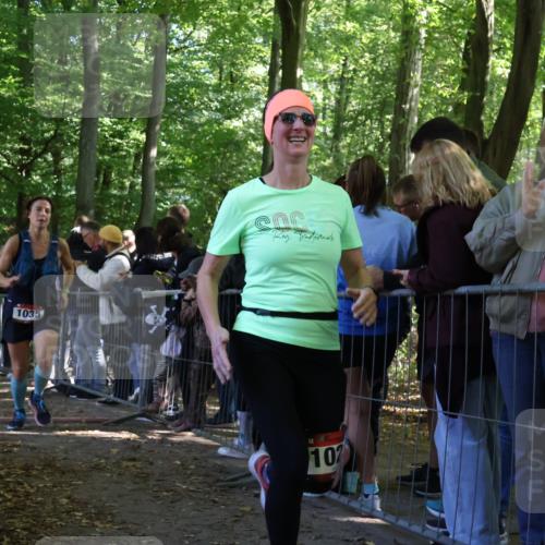 28.09.2025 - 33. Volkslauf durch das schöne Alstertal Strokosch-Dieckow http://msf.ph/oto/8972619 28.09.2025 12:01:59 Ziel 1026, 1028, 1035, 1084, 1672, 1697, 2612 meine-sportfotos.de