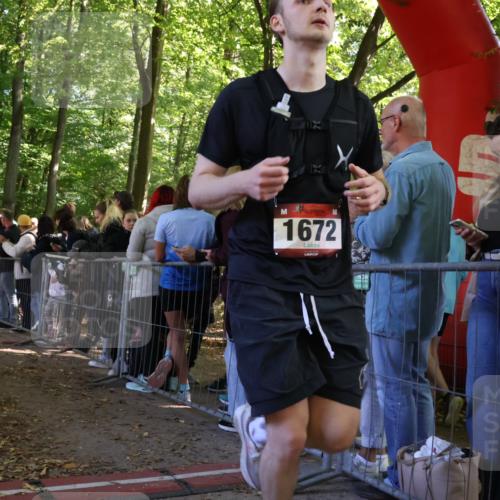 28.09.2025 - 33. Volkslauf durch das schöne Alstertal Strokosch-Dieckow http://msf.ph/oto/8972624 28.09.2025 12:02:01 Ziel 1026, 1672, 1697, 2612 meine-sportfotos.de