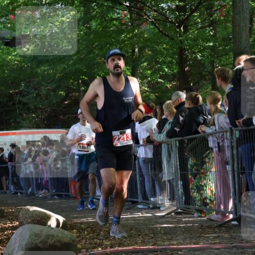 28.09.2025 - 33. Volkslauf durch das schöne Alstertal Strokosch-Dieckow http://msf.ph/oto/8972640 28.09.2025 12:02:35 Ziel 1804, 2213 meine-sportfotos.de