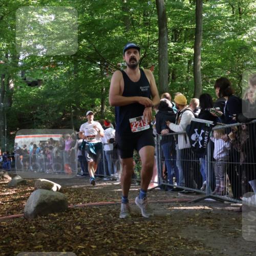 28.09.2025 - 33. Volkslauf durch das schöne Alstertal Strokosch-Dieckow http://msf.ph/oto/8972642 28.09.2025 12:02:36 Ziel 1804, 2213 meine-sportfotos.de