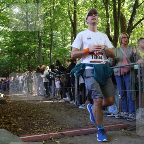 28.09.2025 - 33. Volkslauf durch das schöne Alstertal Strokosch-Dieckow http://msf.ph/oto/8972649 28.09.2025 12:02:40 Ziel 1673, 1804 meine-sportfotos.de