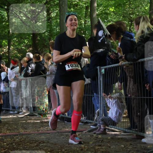 28.09.2025 - 33. Volkslauf durch das schöne Alstertal Strokosch-Dieckow http://msf.ph/oto/8972715 28.09.2025 12:03:49 Ziel 1038, 1681, 2248, 2605, 2645 meine-sportfotos.de