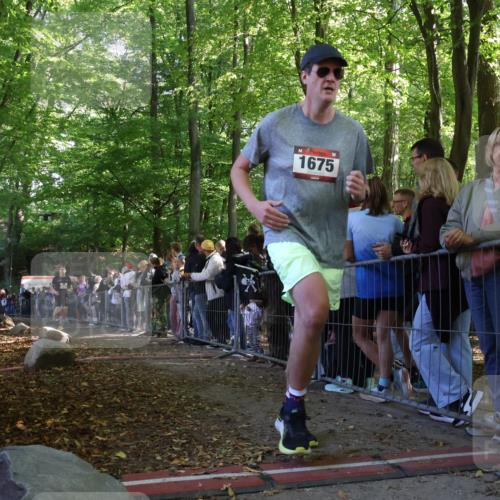 28.09.2025 - 33. Volkslauf durch das schöne Alstertal Strokosch-Dieckow http://msf.ph/oto/8972750 28.09.2025 12:04:11 Ziel 1675, 2444 meine-sportfotos.de