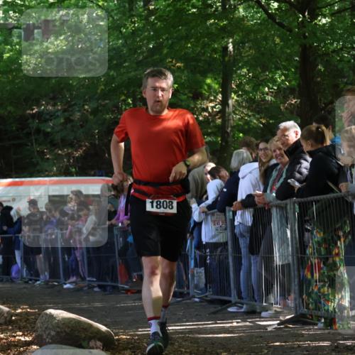 28.09.2025 - 33. Volkslauf durch das schöne Alstertal Strokosch-Dieckow http://msf.ph/oto/8972762 28.09.2025 12:04:34 Ziel 1808 meine-sportfotos.de